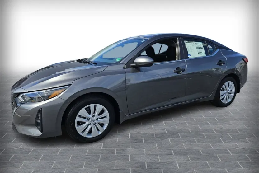 2025 Nissan Sentra S photo 1