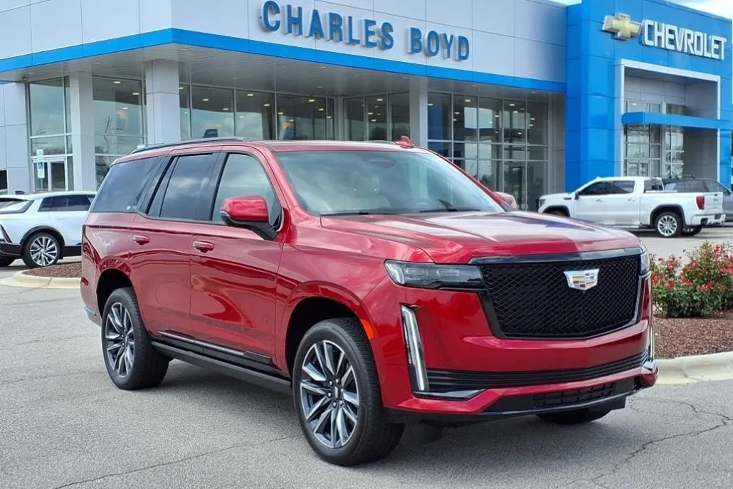2024 Cadillac Escalade Sport photo 1