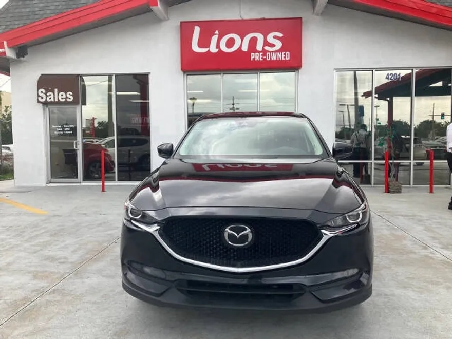 2020 Mazda CX-5 Touring photo 1