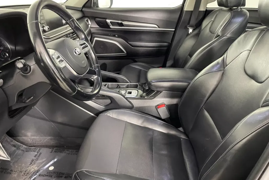 2020 Kia Telluride S photo 1