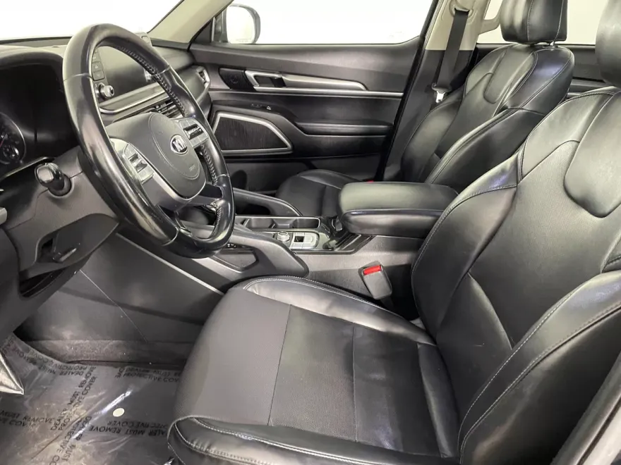 2020 Kia Telluride S photo 1
