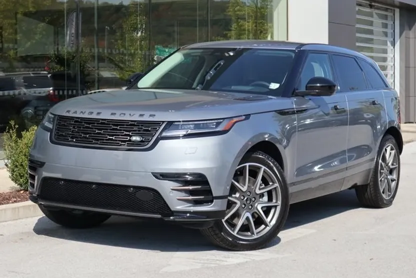 2025 Land Rover Range Rover Velar SE photo 1