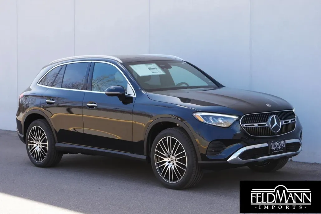 2025 Mercedes Benz GLC 300 4MATIC photo 1