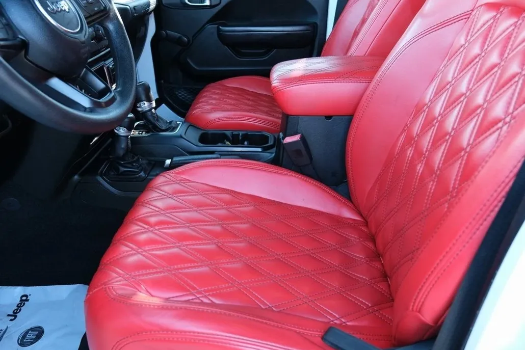 2019 Jeep Wrangler Unlimited Sport photo 1