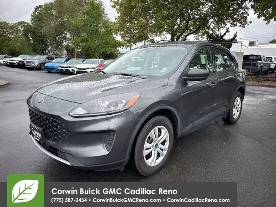 2020 Ford Escape S photo 1