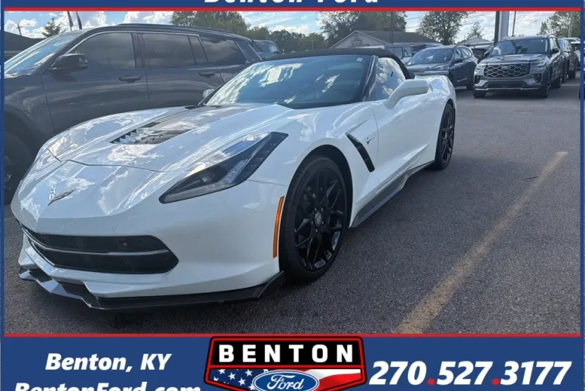 2019 Chevrolet Corvette Stingray 3LT photo 1