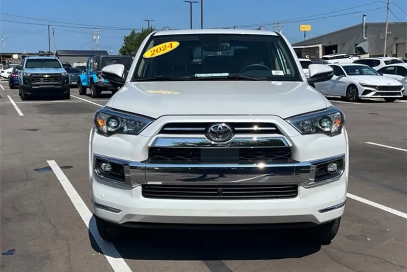 2024 Toyota 4Runner Limited photo 1