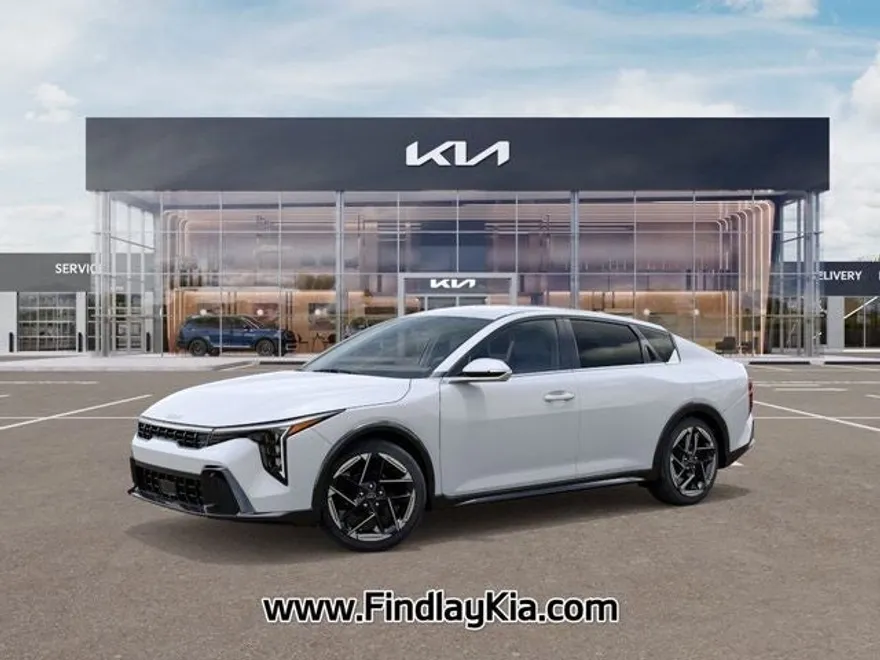 2025 Kia K4 GT-Line photo 1