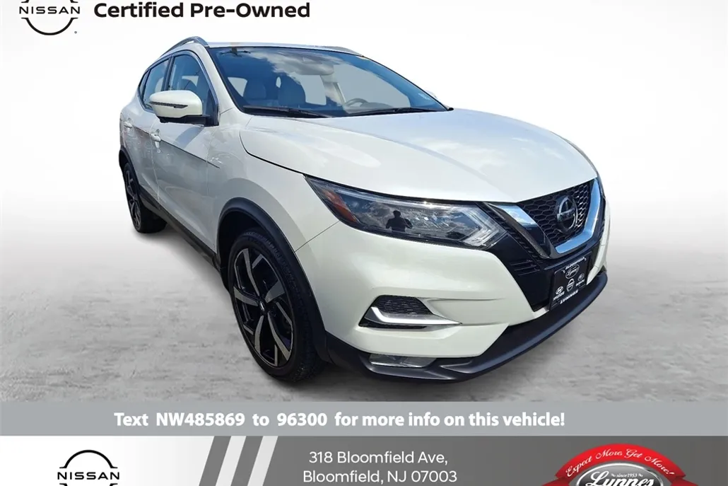 2022 Nissan Rogue Sport SL photo 1