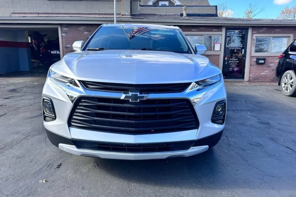 2019 Chevrolet Blazer 1LT photo 1