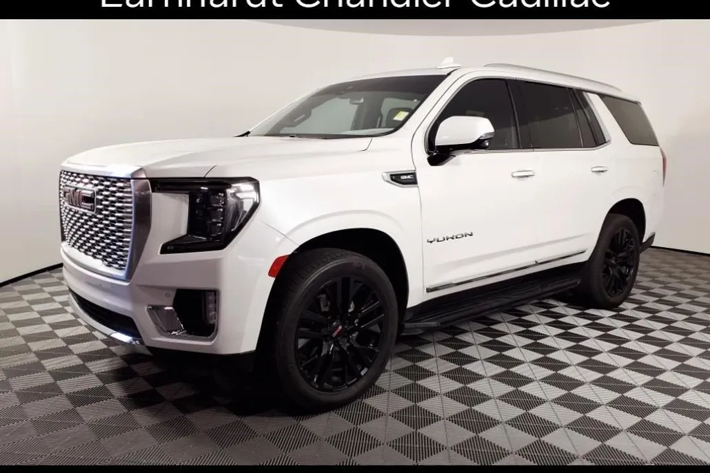 2022 Gmc Yukon SLT photo 1
