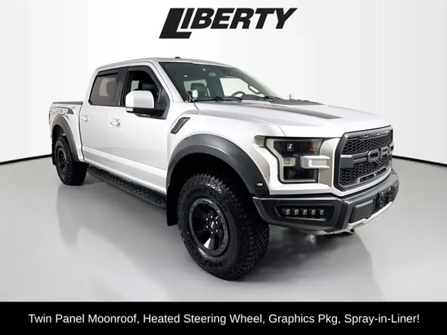 2017 Ford F-150 Raptor photo 1