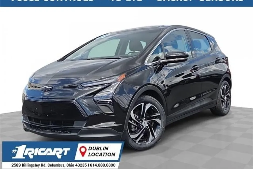2022 Chevrolet Bolt EV 1LT photo 1