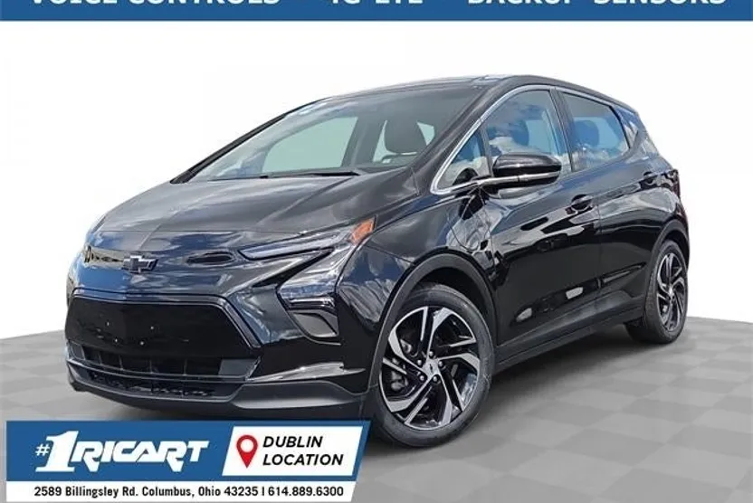 2022 Chevrolet Bolt EV 1LT photo 1