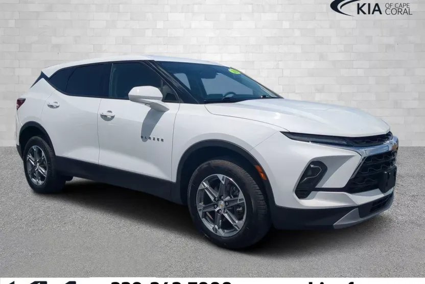 2023 Chevrolet Blazer 2LT photo 1