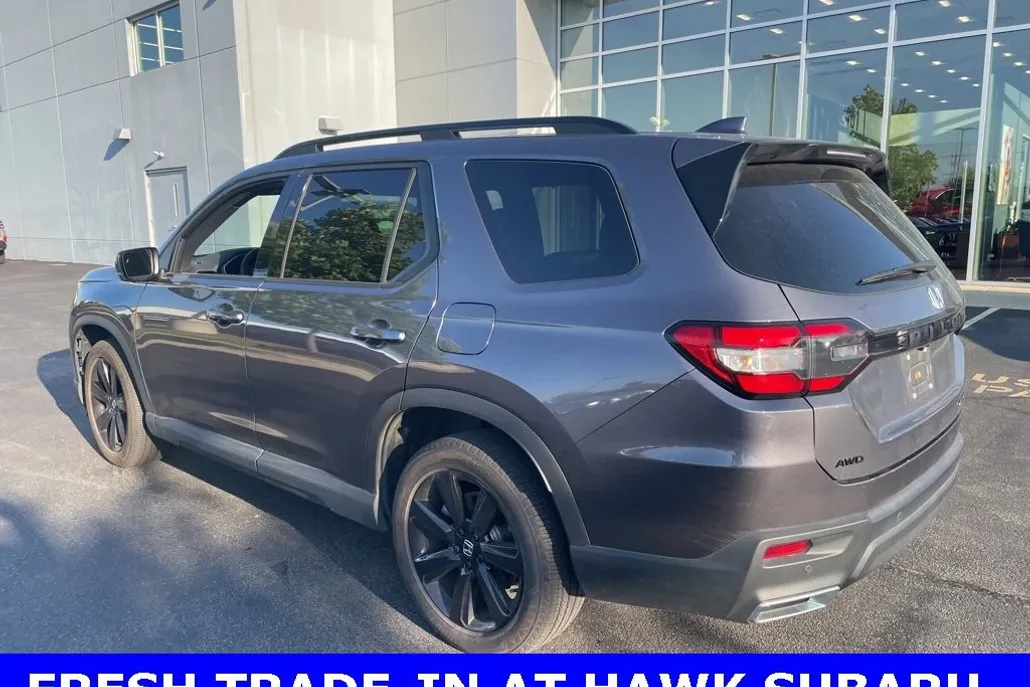 2025 Honda Pilot Black Edition photo 1