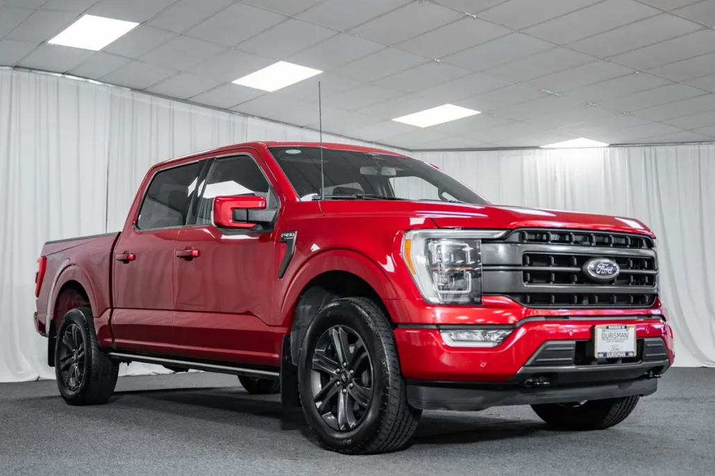 2023 Ford F-150 Lariat photo 1