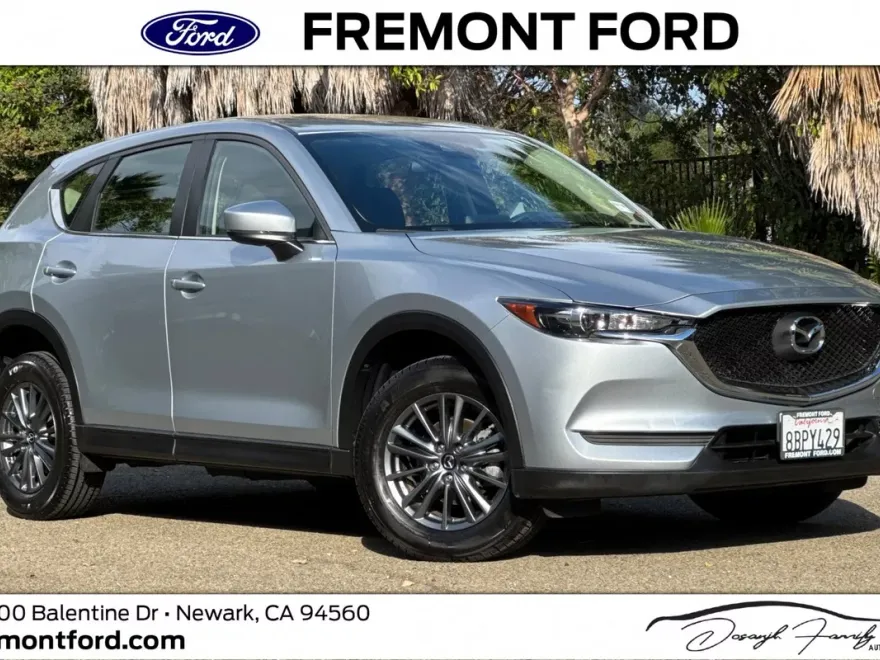 2018 Mazda CX-5 Sport photo 1