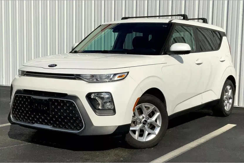 2020 Kia Soul LX S X-Line photo 1