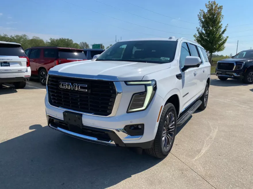 2026 Gmc Yukon XL photo 1