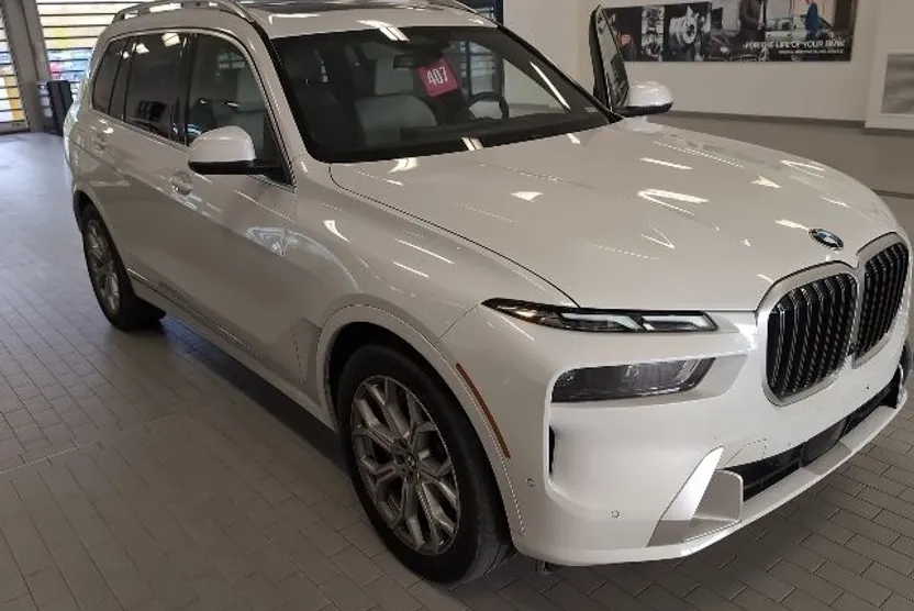 2025 Bmw X7 xDrive40i photo 1