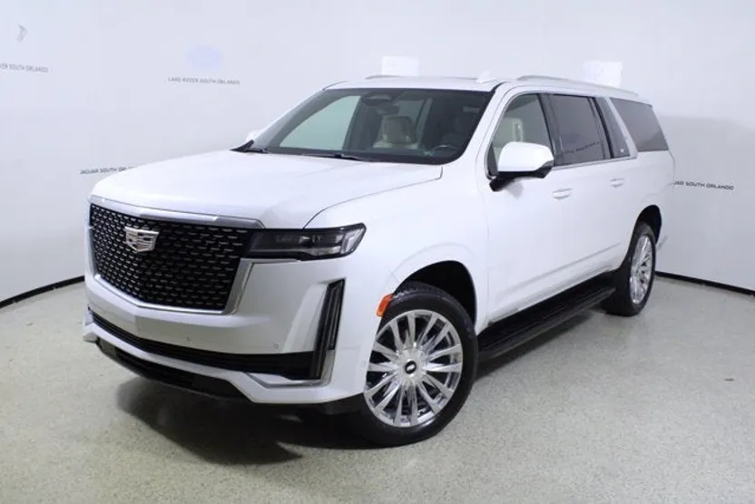 2022 Cadillac Escalade ESV Premium Luxury photo 1
