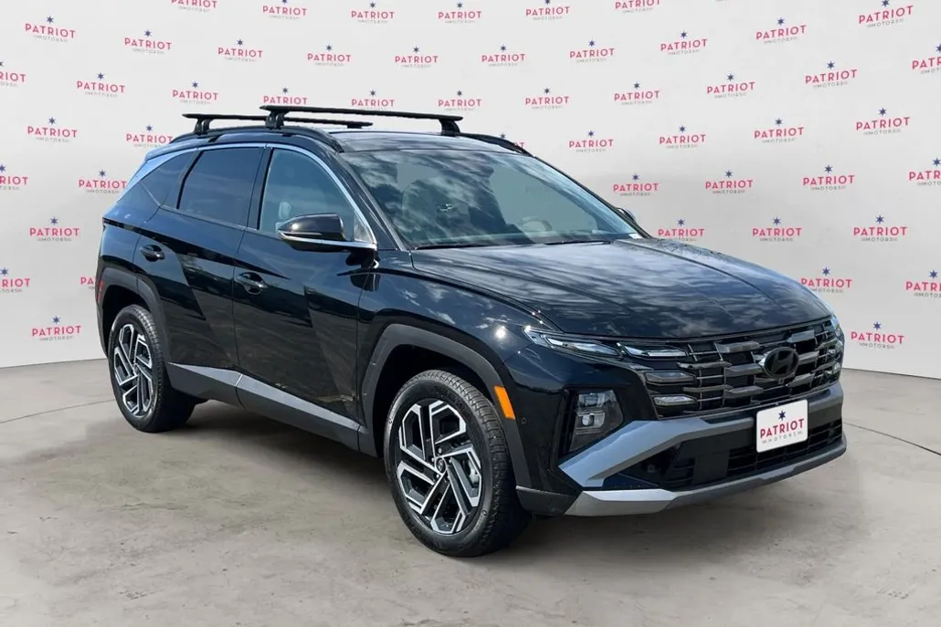 2025 Hyundai Tucson Limited photo 1
