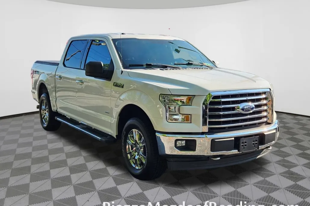 2017 Ford F-150 XLT photo 1
