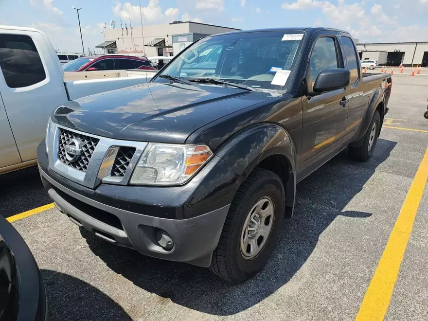 2020 Nissan Frontier King Cab S photo 1