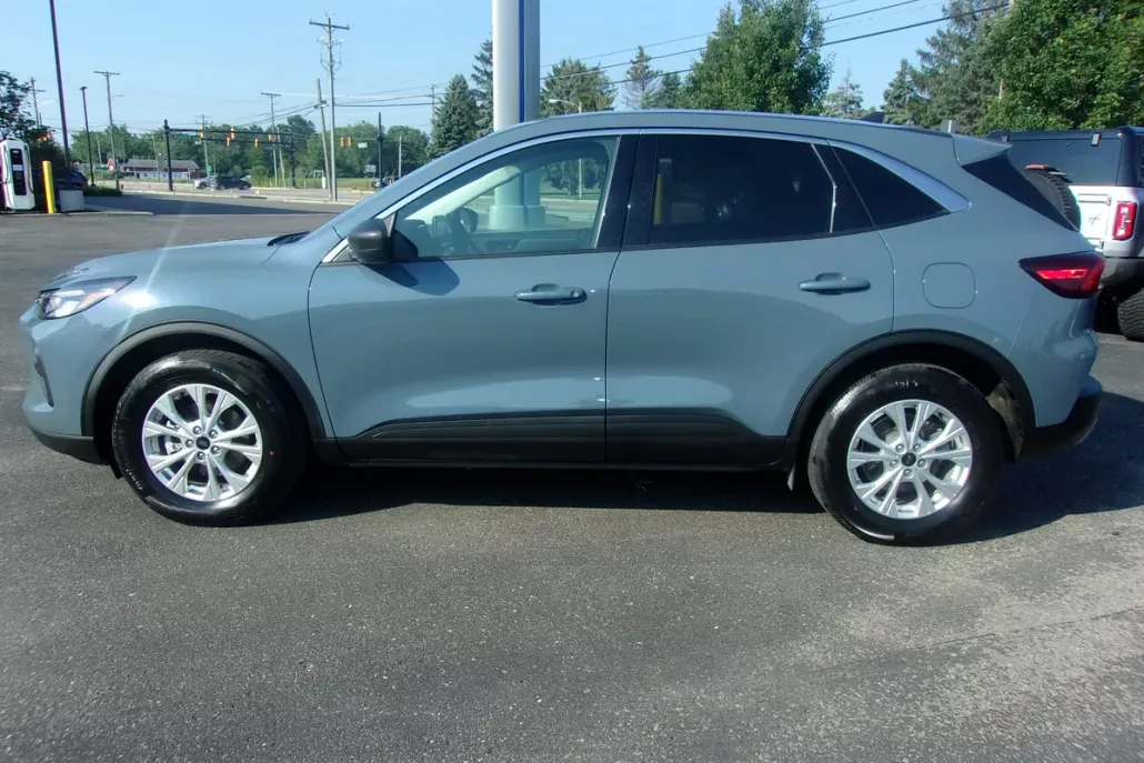 2023 Ford Escape Active photo 1