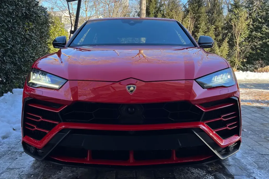 2021 Lamborghini Urus photo 1