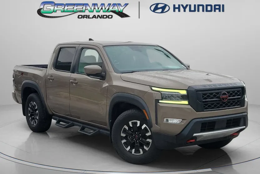 2022 Nissan Frontier PRO-X photo 1
