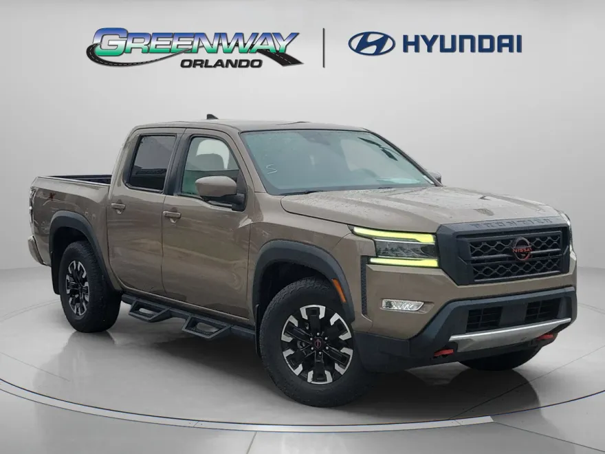 2022 Nissan Frontier PRO-X photo 1