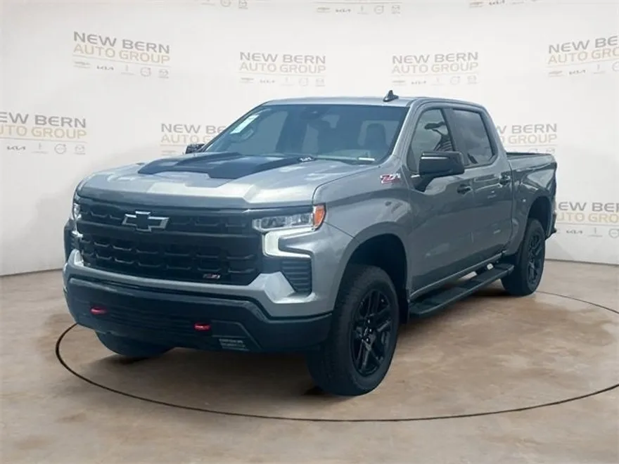 2025 Chevrolet Silverado 1500 LT Trail Boss photo 1
