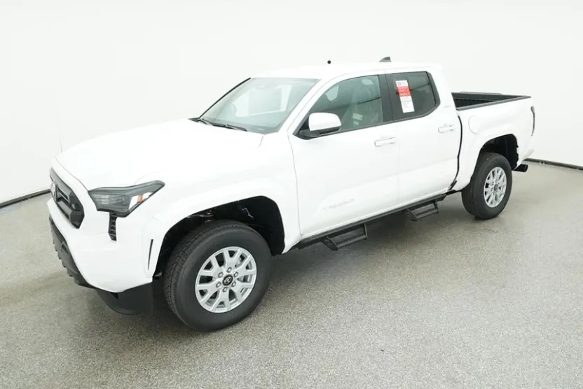 2024 Toyota Tacoma SR5 4x4 Double Cab photo 1
