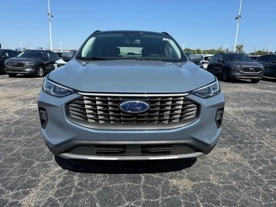 2025 Ford Escape Platinum photo 1