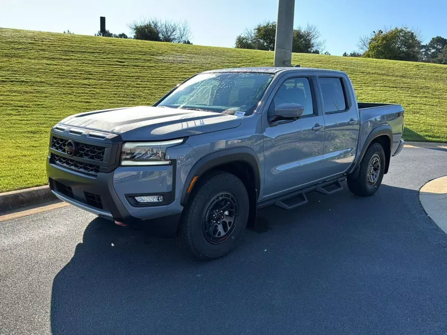 2026 Nissan Frontier PRO-X photo 1