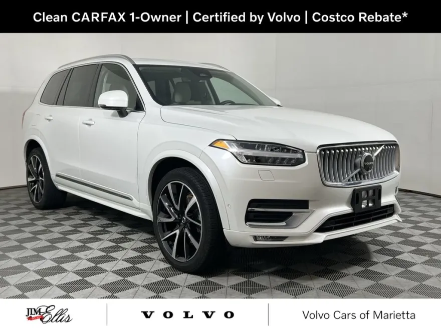 2024 Volvo XC90 Plus photo 1