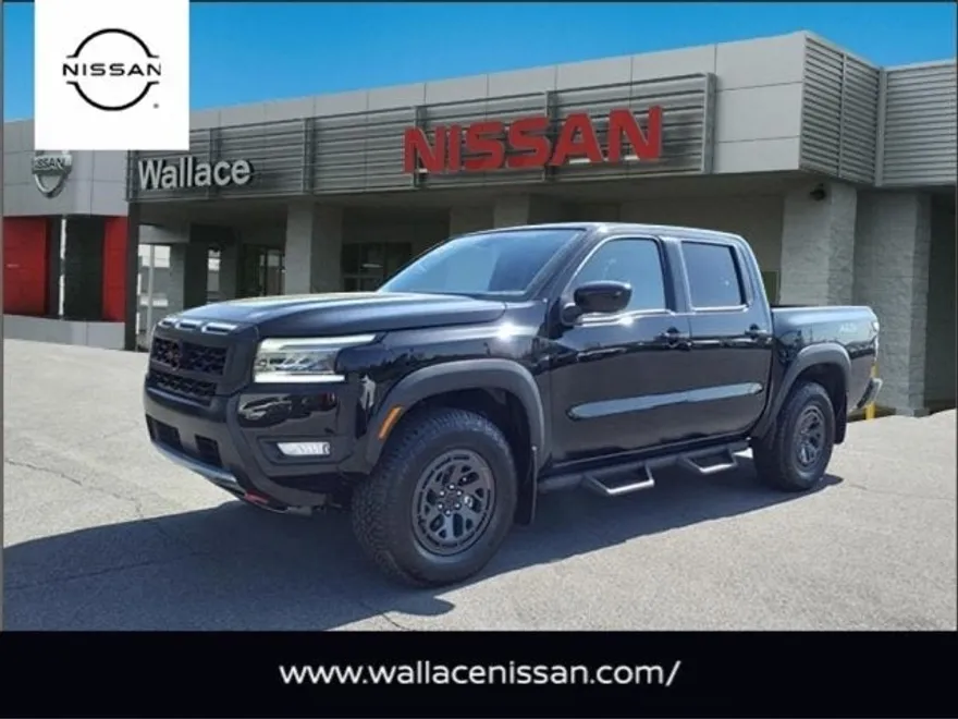 2025 Nissan Frontier PRO-4X photo 1