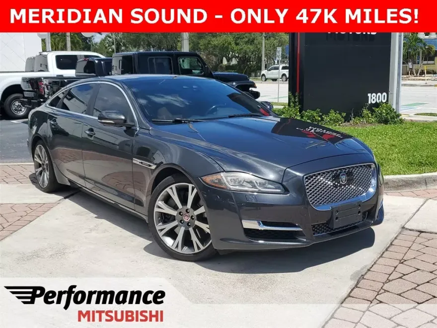 2019 Jaguar XJ Supercharged photo 1