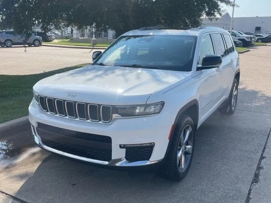 2021 Jeep Grand Cherokee Limited photo 1