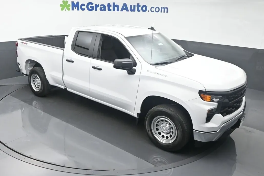 2024 Chevrolet Silverado 1500 Work Truck photo 1