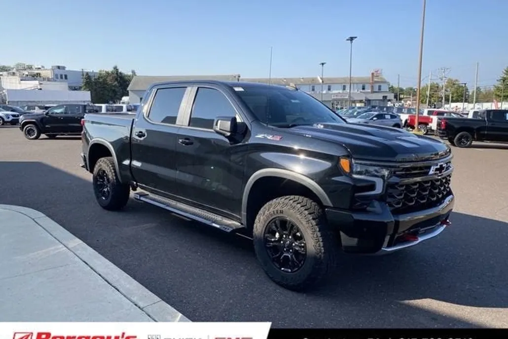 2022 Chevrolet Silverado 1500 ZR2 photo 1