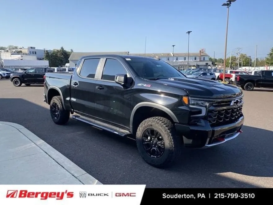 2022 Chevrolet Silverado 1500 ZR2 photo 1