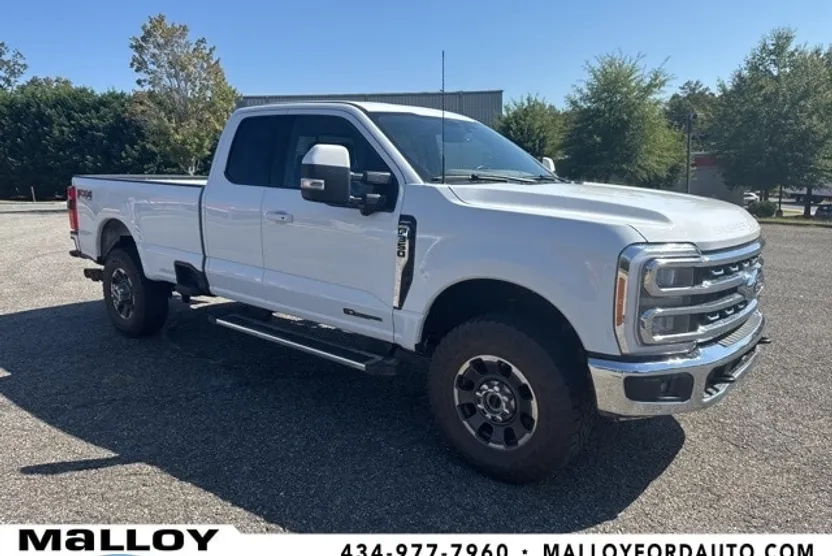 2023 Ford F-350 photo 1