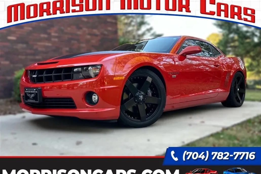 2010 Chevrolet Camaro Coupe 2SS photo 1