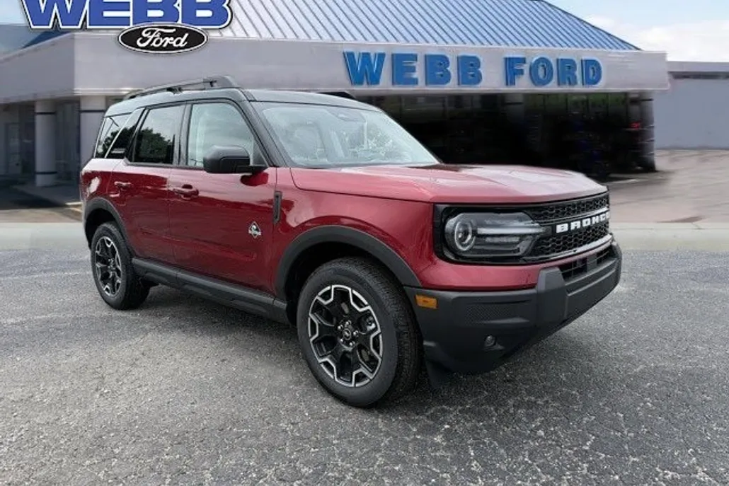 2025 Ford Bronco Sport Outer Banks photo 1