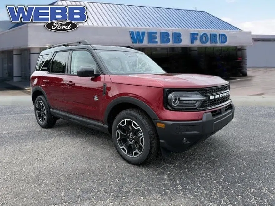 2025 Ford Bronco Sport Outer Banks photo 1