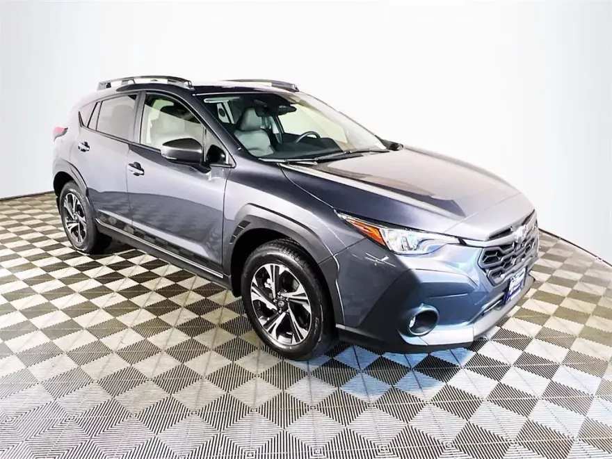 2024 Subaru Crosstrek Premium photo 1