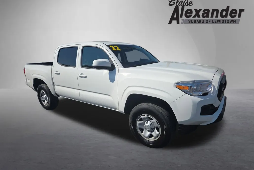 2022 Toyota Tacoma 4x4 SR Double Cab V6 photo 1